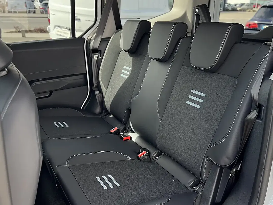 Ford Tourneo Courier Active - foto 15