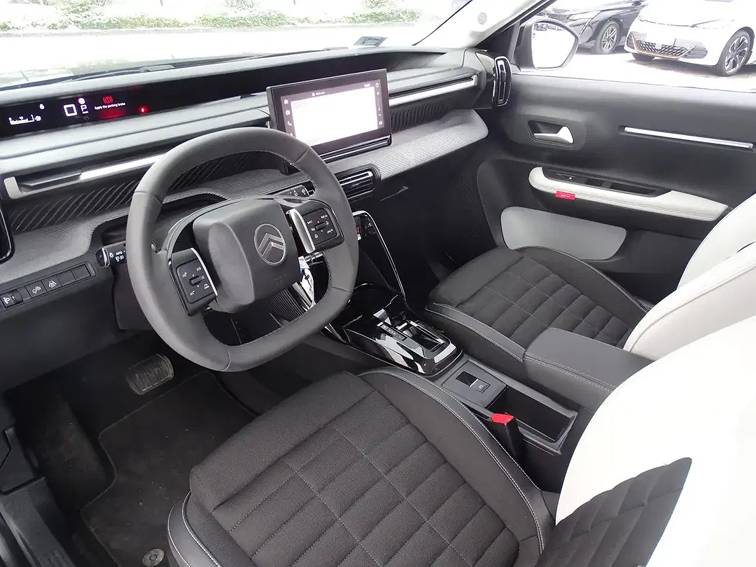 Citroen C3 Aircross EAT8 Hybrid Max - Thumbnail 12