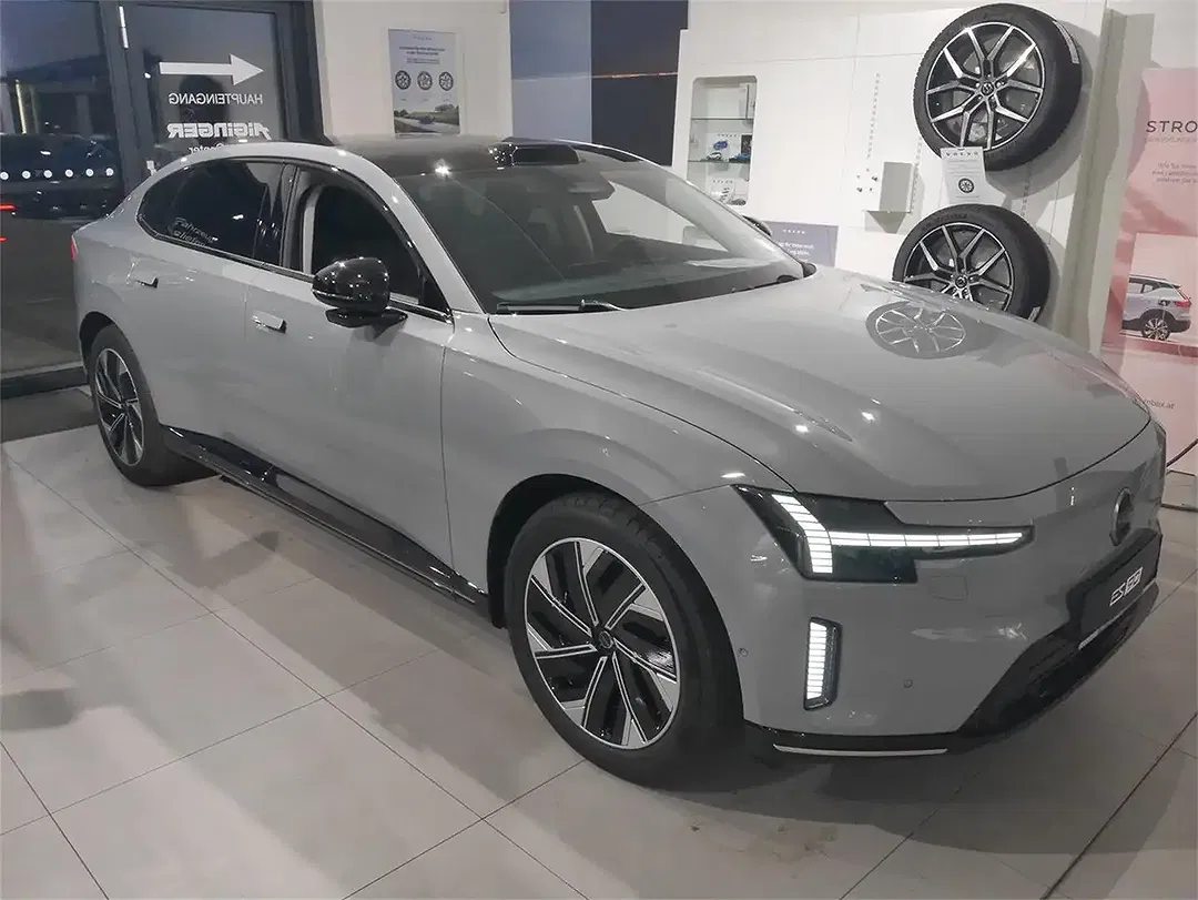 Volvo ES90 Extended Range Plus - foto 2