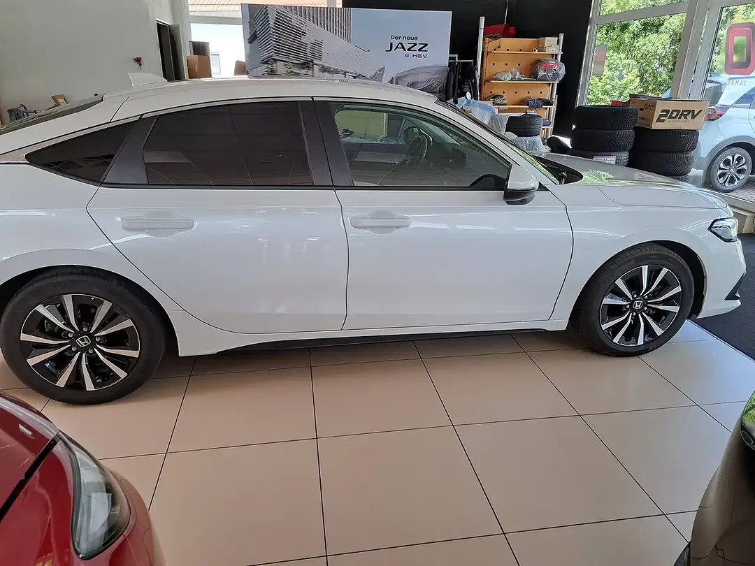 Honda Civic 2.0 e:HEV i-MMD Hybrid Elegance - Thumbnail 3