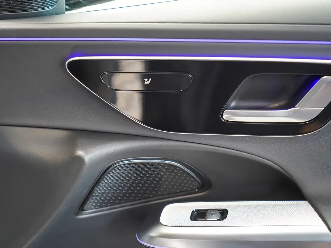 Mercedes-Benz E 220 Avantgarde - Thumbnail 12