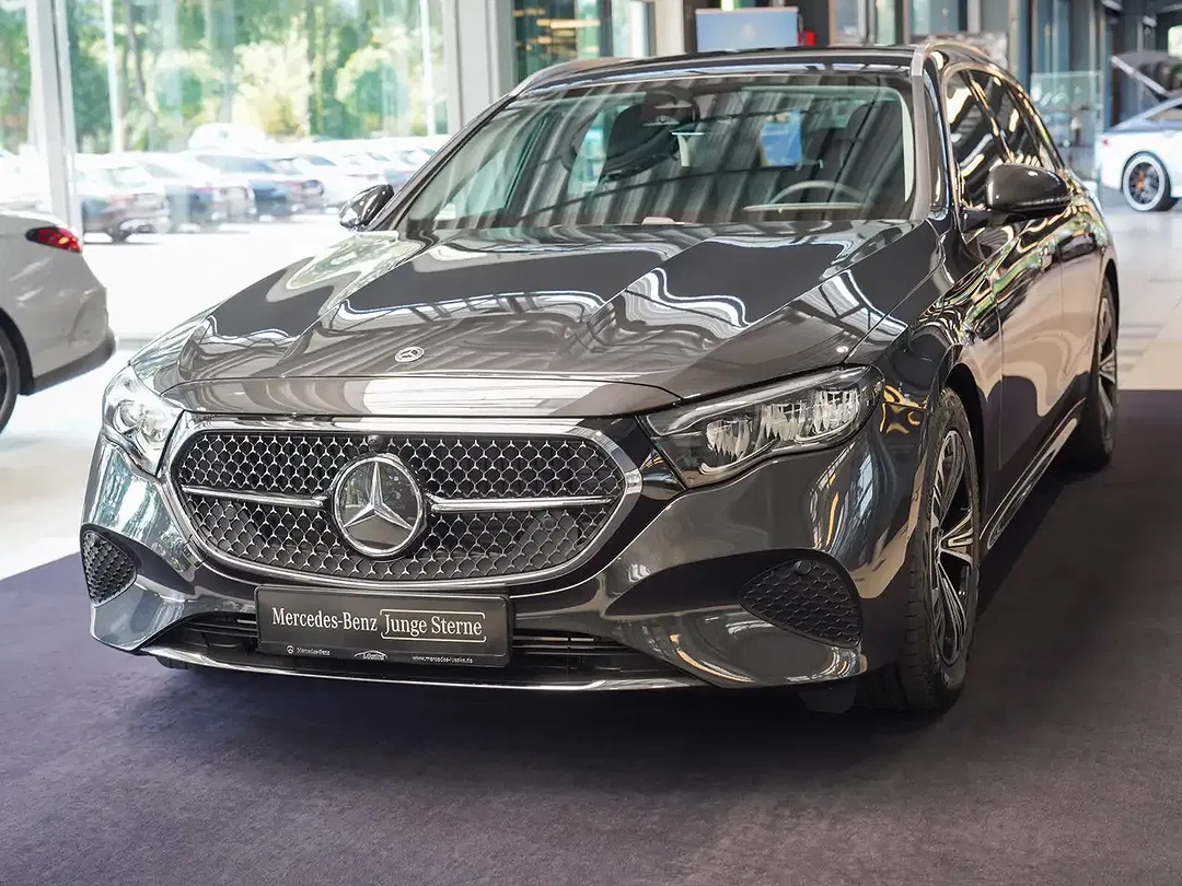 Mercedes-Benz E 220 Avantgarde - Thumbnail 8