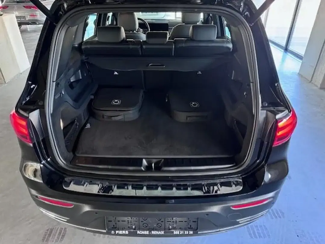 Mercedes-Benz EQB 250 - Thumbnail 9