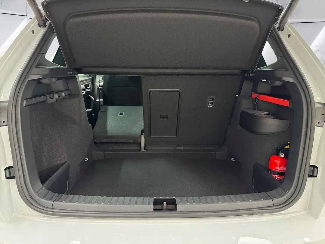 Skoda Karoq 1.5 TSI DSG Sportline - Thumbnail 12