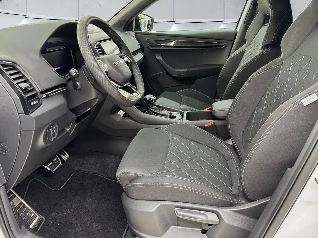 Skoda Karoq 1.5 TSI DSG Sportline - Thumbnail 4
