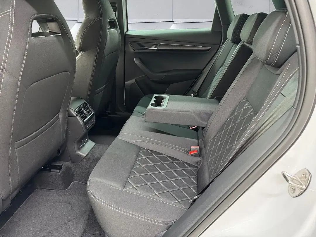 Skoda Karoq 1.5 TSI DSG Sportline - Thumbnail 5