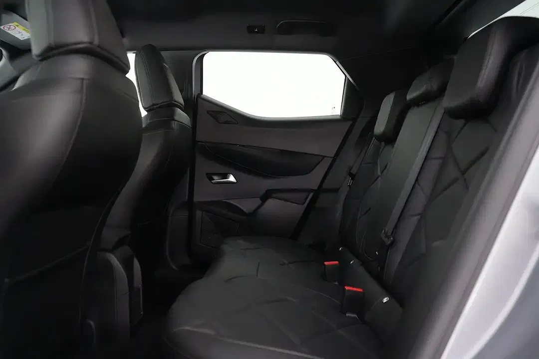 DS Automobiles DS 3 - Thumbnail 13