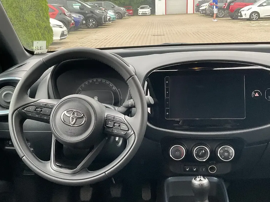 Toyota Aygo Teamplayer - Thumbnail 10