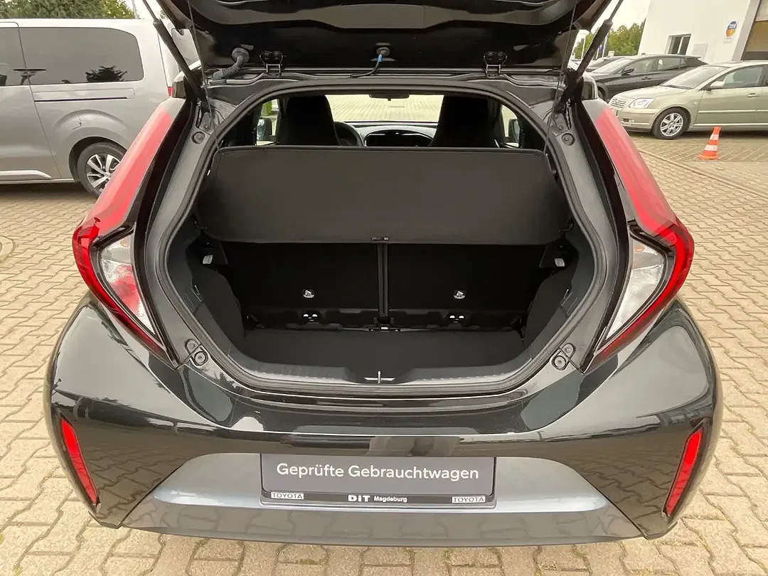 Toyota Aygo Teamplayer - Thumbnail 14