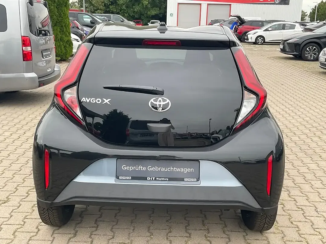 Toyota Aygo Teamplayer - Thumbnail 5