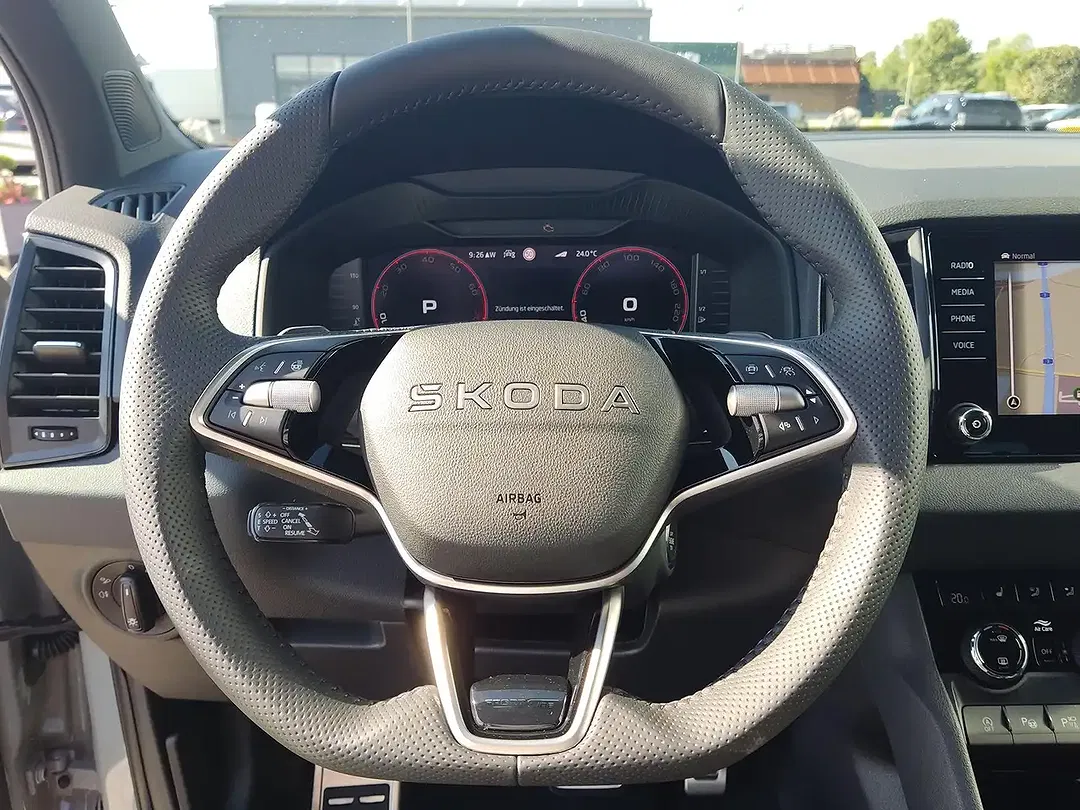 Skoda Karoq 2.0 TDI DSG 4x4 Sportline - Thumbnail 12