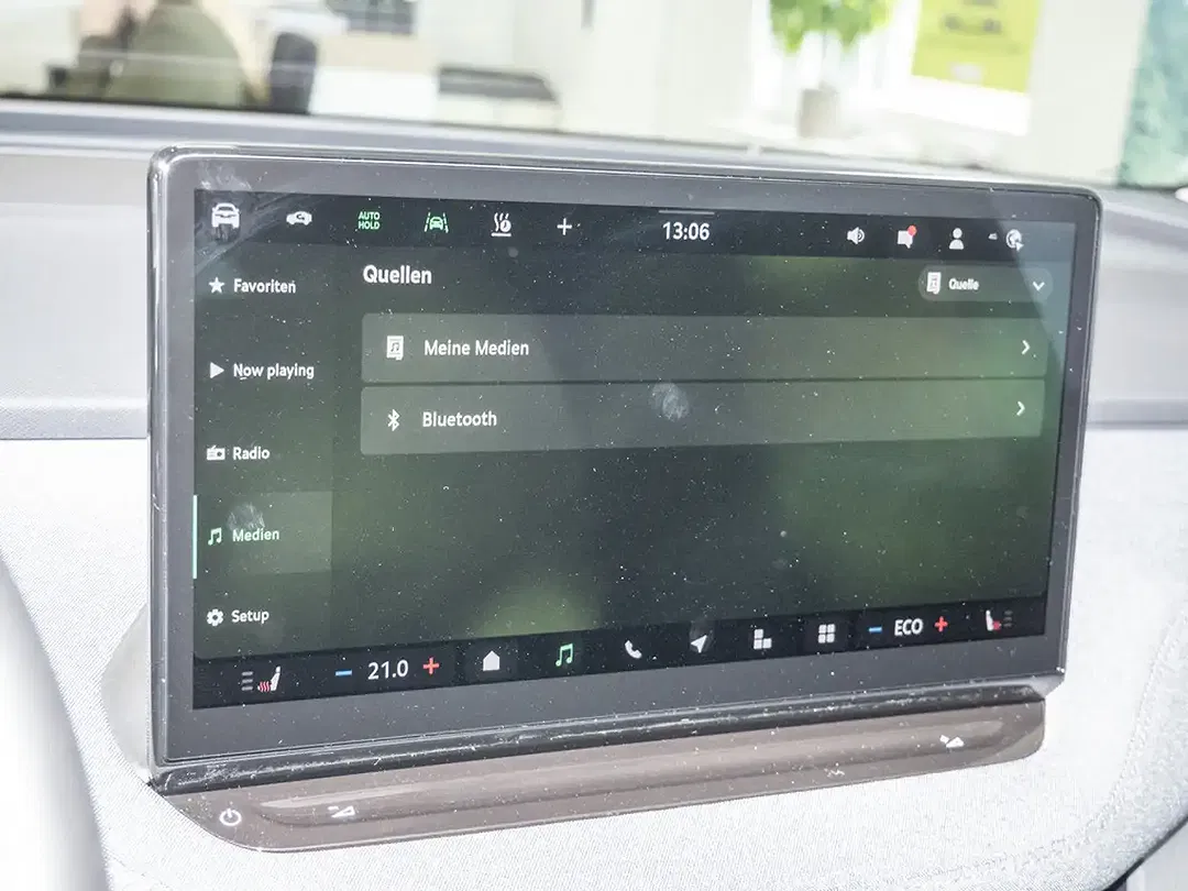 Skoda Enyaq 60 Loft - Thumbnail 10
