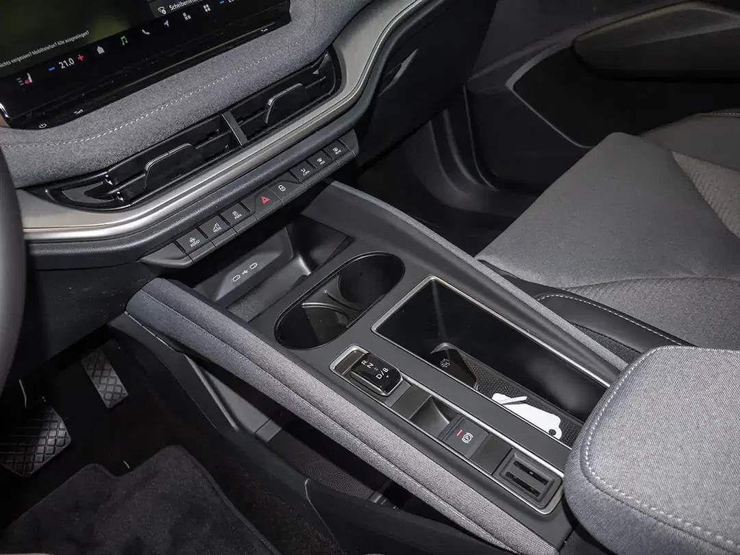 Skoda Enyaq 60 Loft - Thumbnail 12