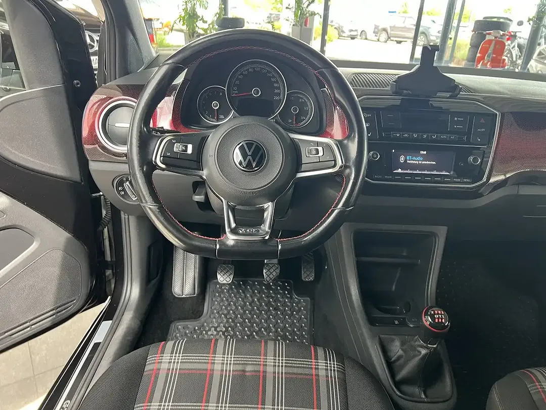 Volkswagen up! GTI - foto 2