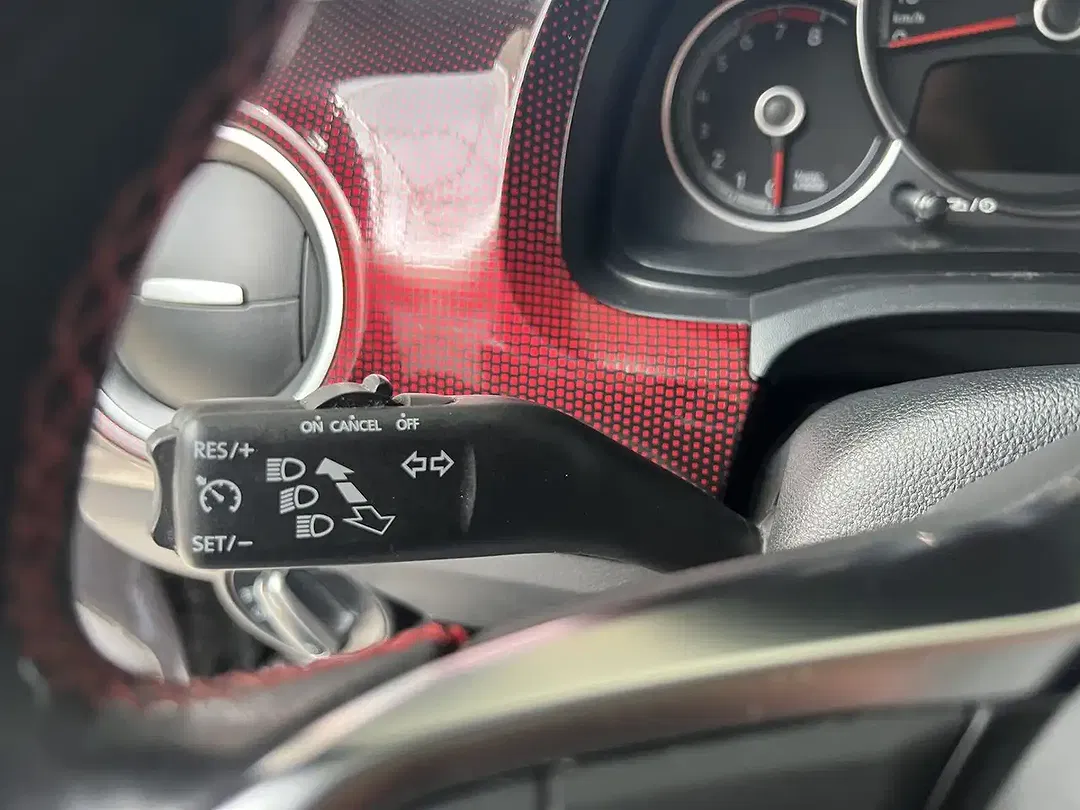 Volkswagen up! GTI - Thumbnail 7