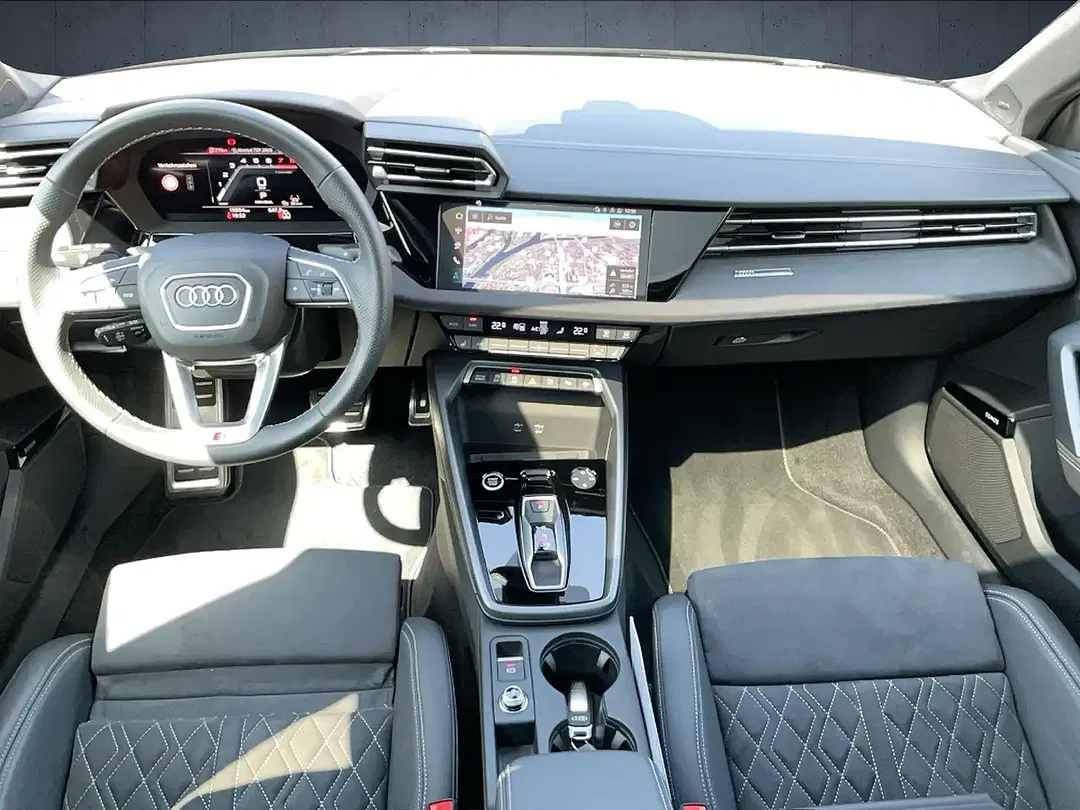 Audi A3 35 TFSI Matrix LED Sportback S line - Thumbnail 12