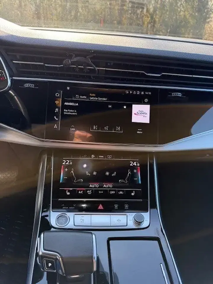 Audi Q7 55 TFSI e quattro S line - Thumbnail 7