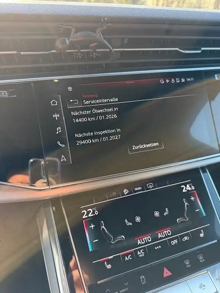 Audi Q7 55 TFSI e quattro S line - Thumbnail 8