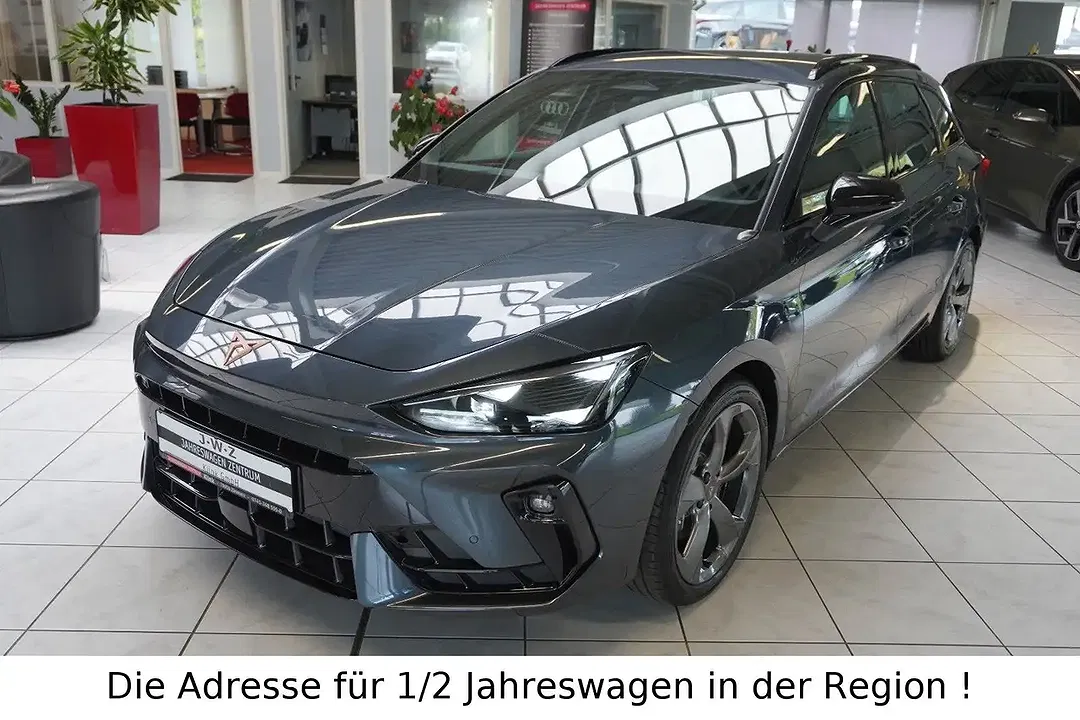 CUPRA Leon 2.0 TSI DSG 4Drive Sportstourer - Thumbnail 1