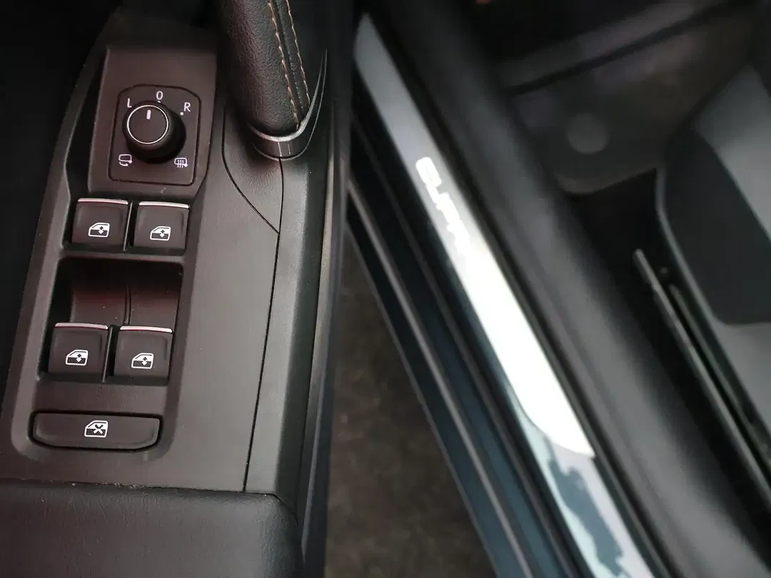 CUPRA Leon 1.4 PHEV - Thumbnail 5