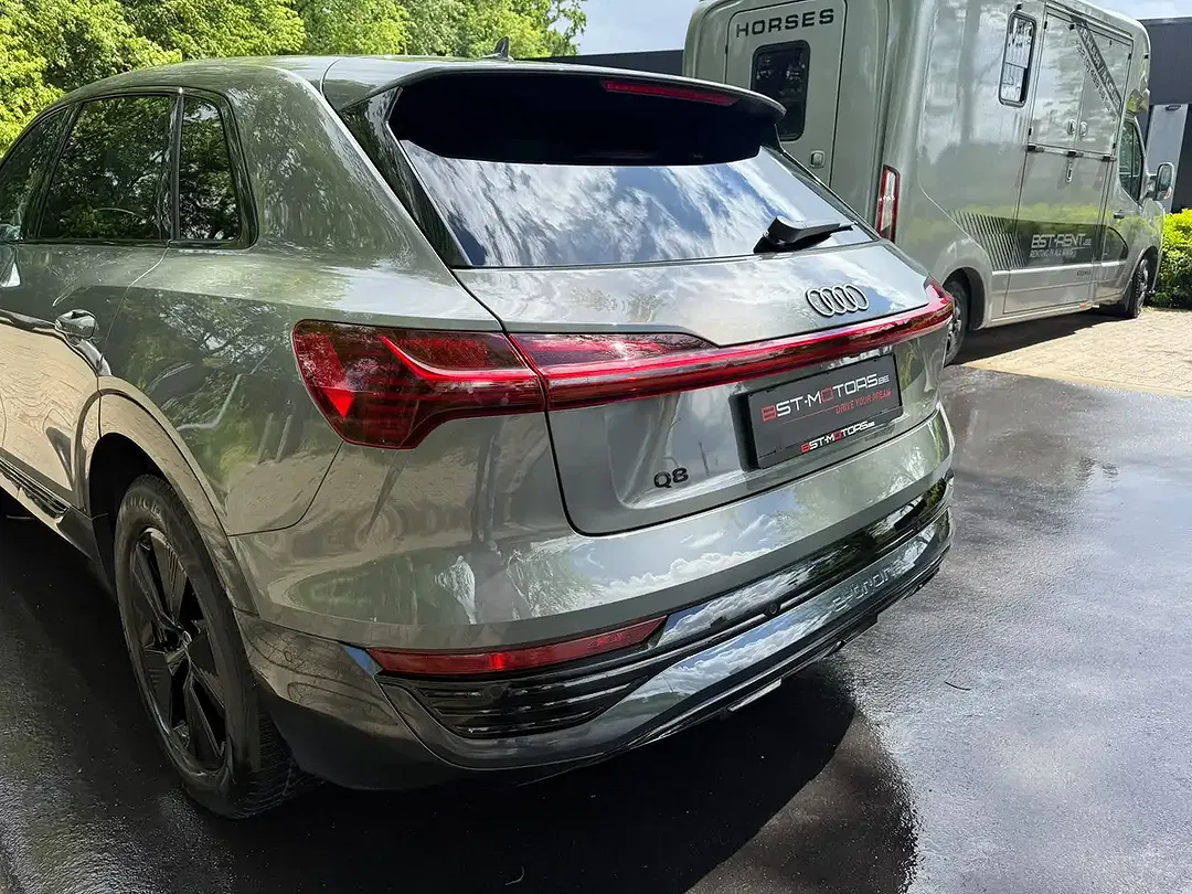 Audi Q8 e-tron 55 quattro - Thumbnail 8