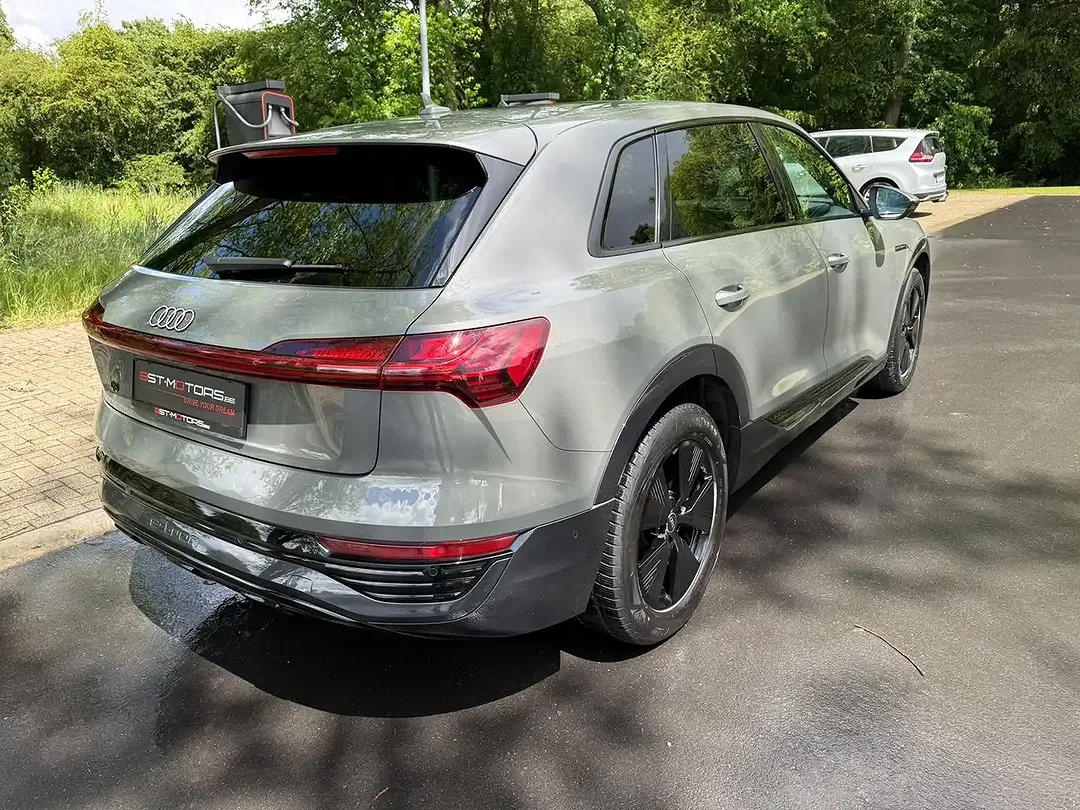 Audi Q8 e-tron 55 quattro - Thumbnail 9