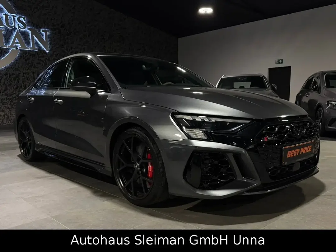 Audi RS3 2.5 TFSI quattro - Afbeelding 1