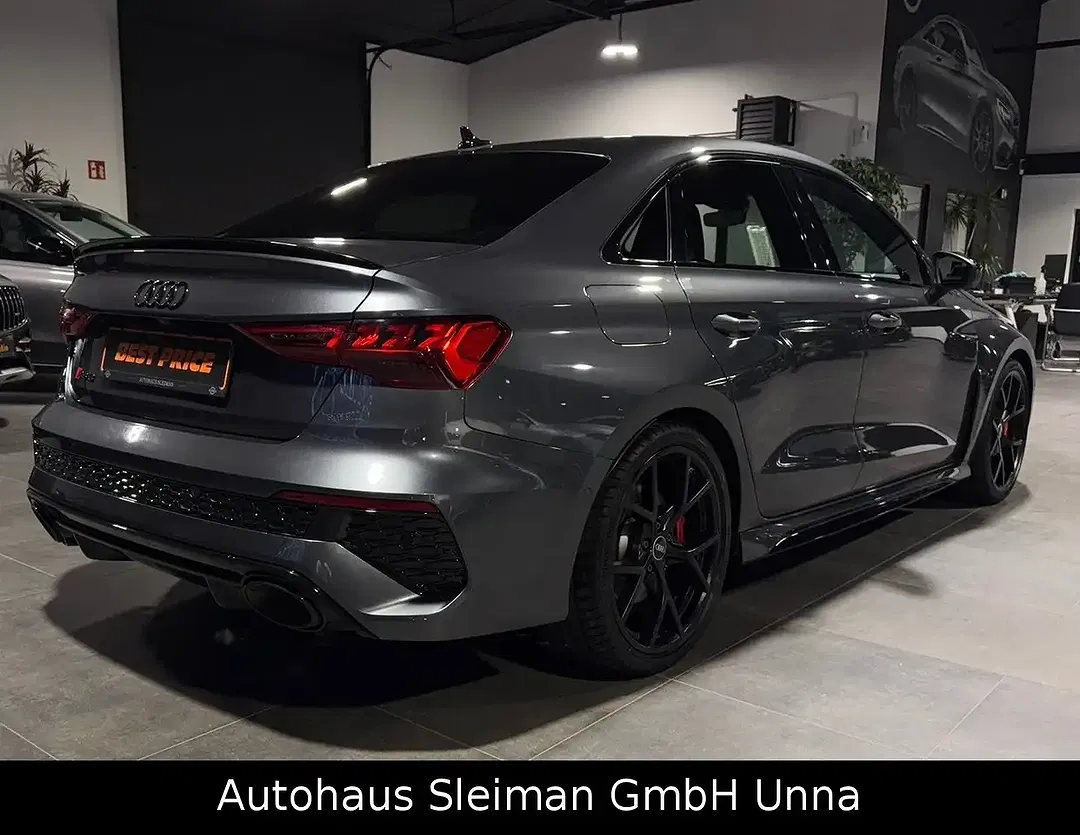 Audi RS3 2.5 TFSI quattro - Thumbnail 4