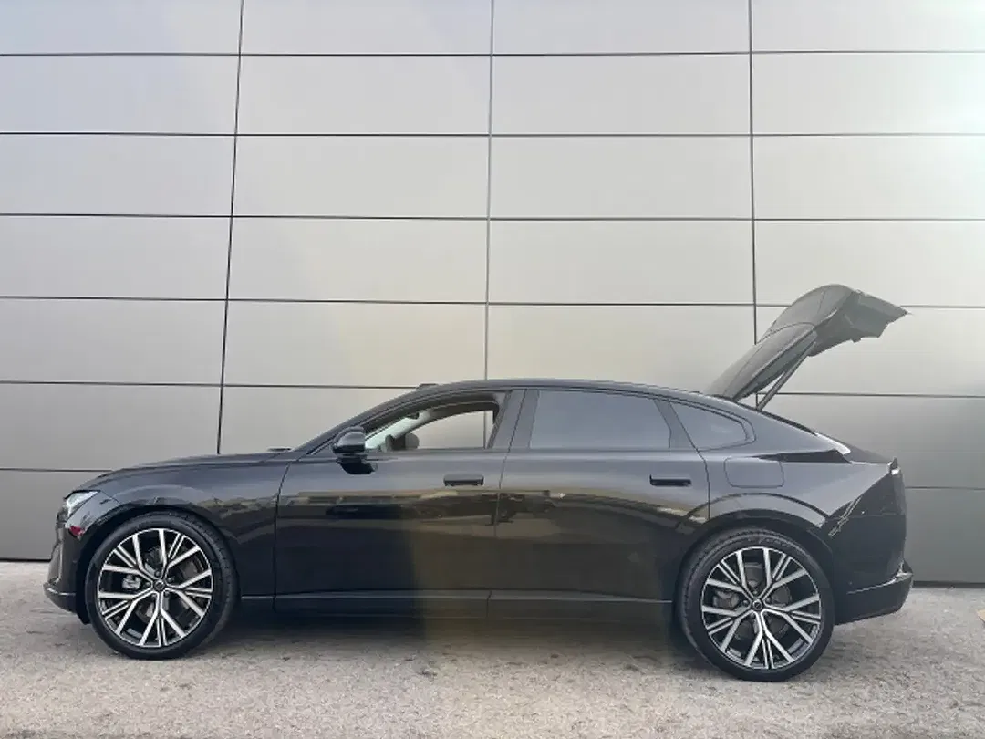 Volvo ES90 Single Motor Extended Range Ultra - Thumbnail 9