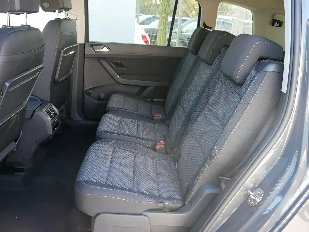 Volkswagen Touran 1.5 TSI DSG Comfortline - Thumbnail 9
