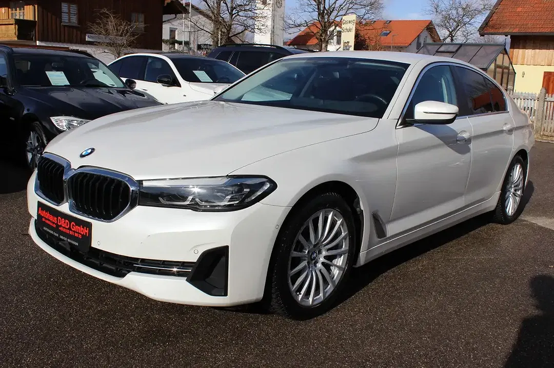 BMW 520 - foto 1