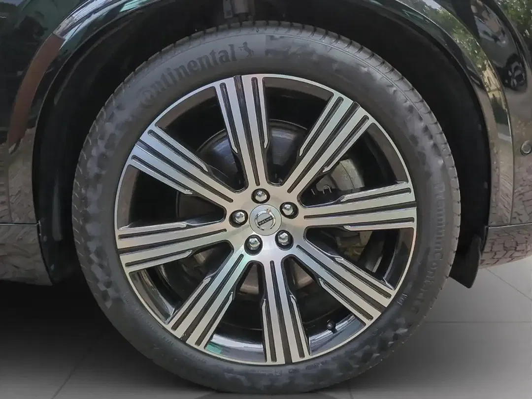 Volvo XC90 T8 Recharge Ultimate Bright - Thumbnail 26