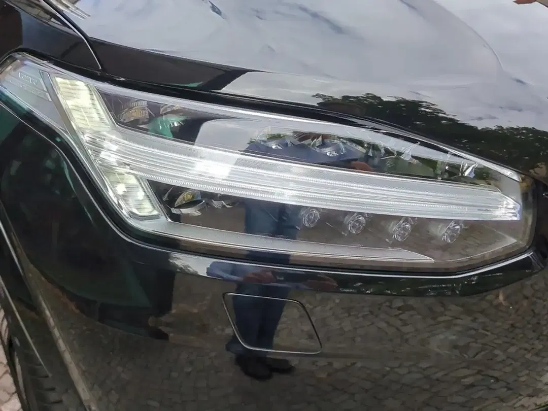Volvo XC90 T8 Recharge Ultimate Bright - Thumbnail 27