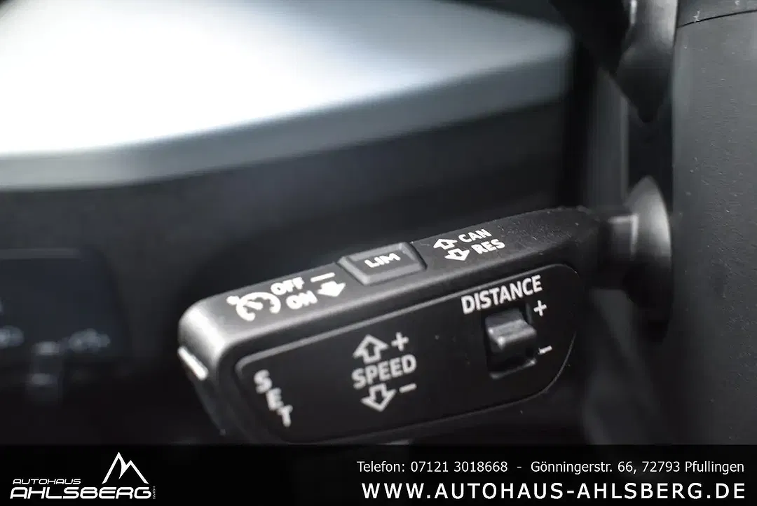 Audi Q2 35 TFSI S line - Thumbnail 12