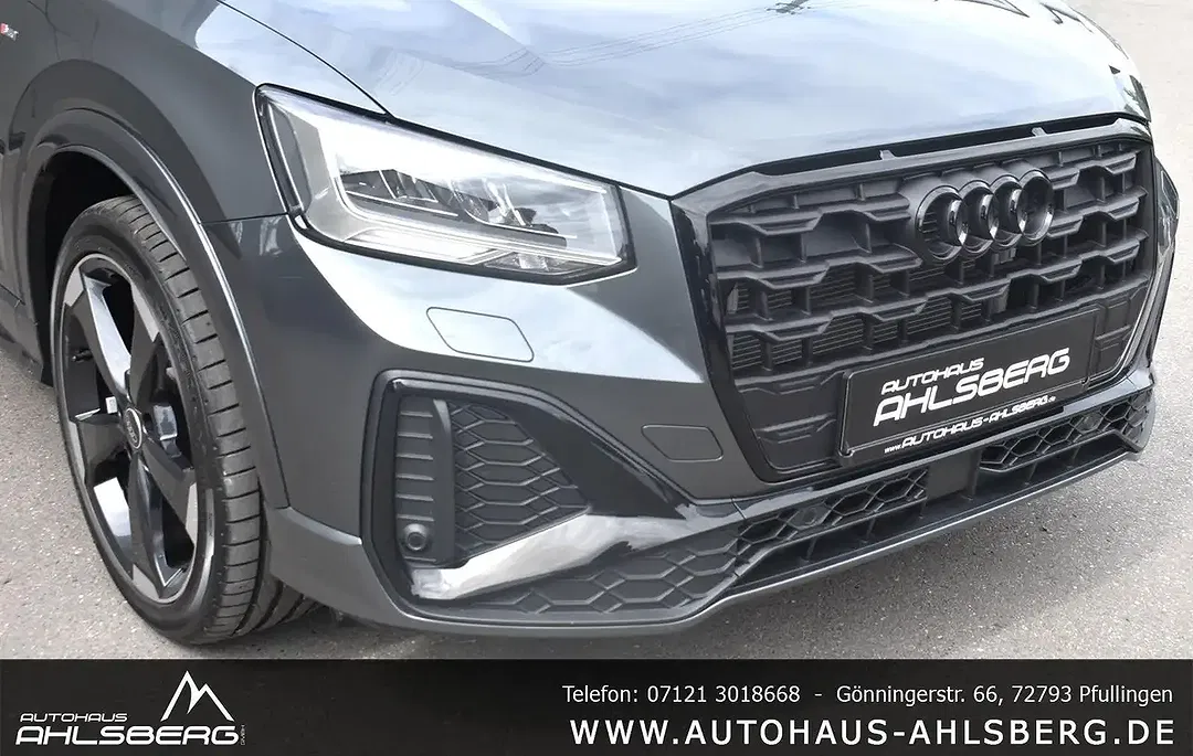 Audi Q2 35 TFSI S line - Thumbnail 4