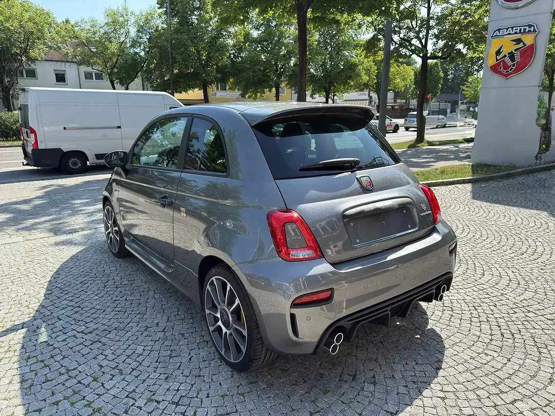 Abarth 695 1.4 T-Jet - Thumbnail 4