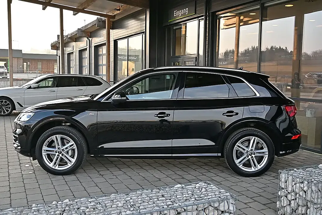 Audi Q5 50 TFSI e PHEV quattro S line - foto 2
