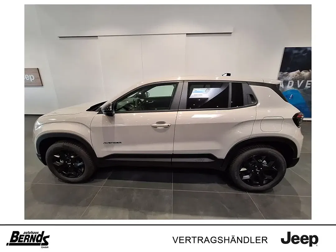Jeep Avenger 1.2 T3 MHEV e-Hybrid AUT Edition - foto 2