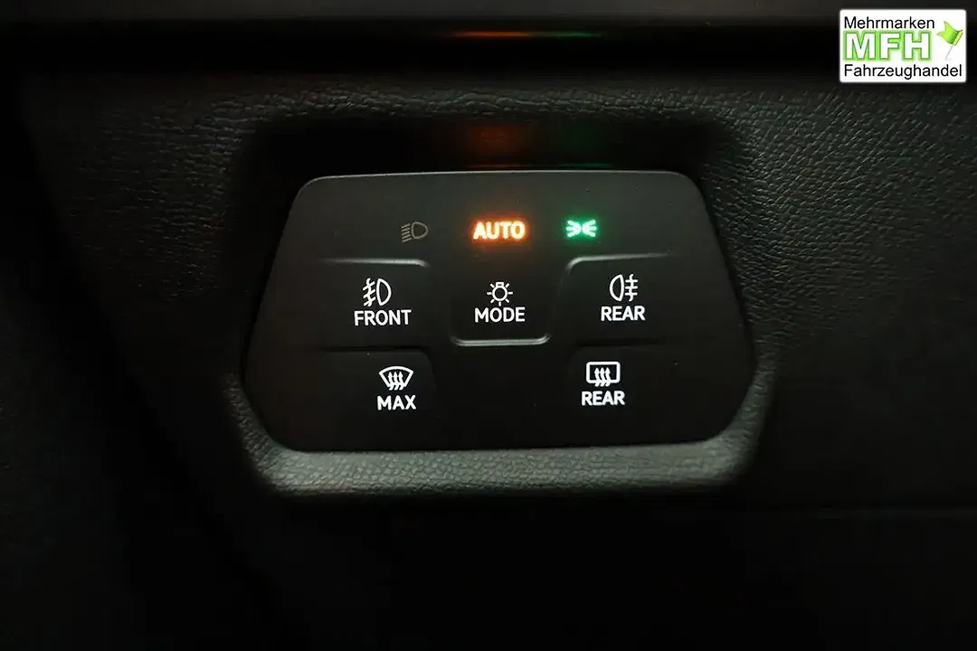 CUPRA Leon 1.5 eTSI DSG - Thumbnail 8