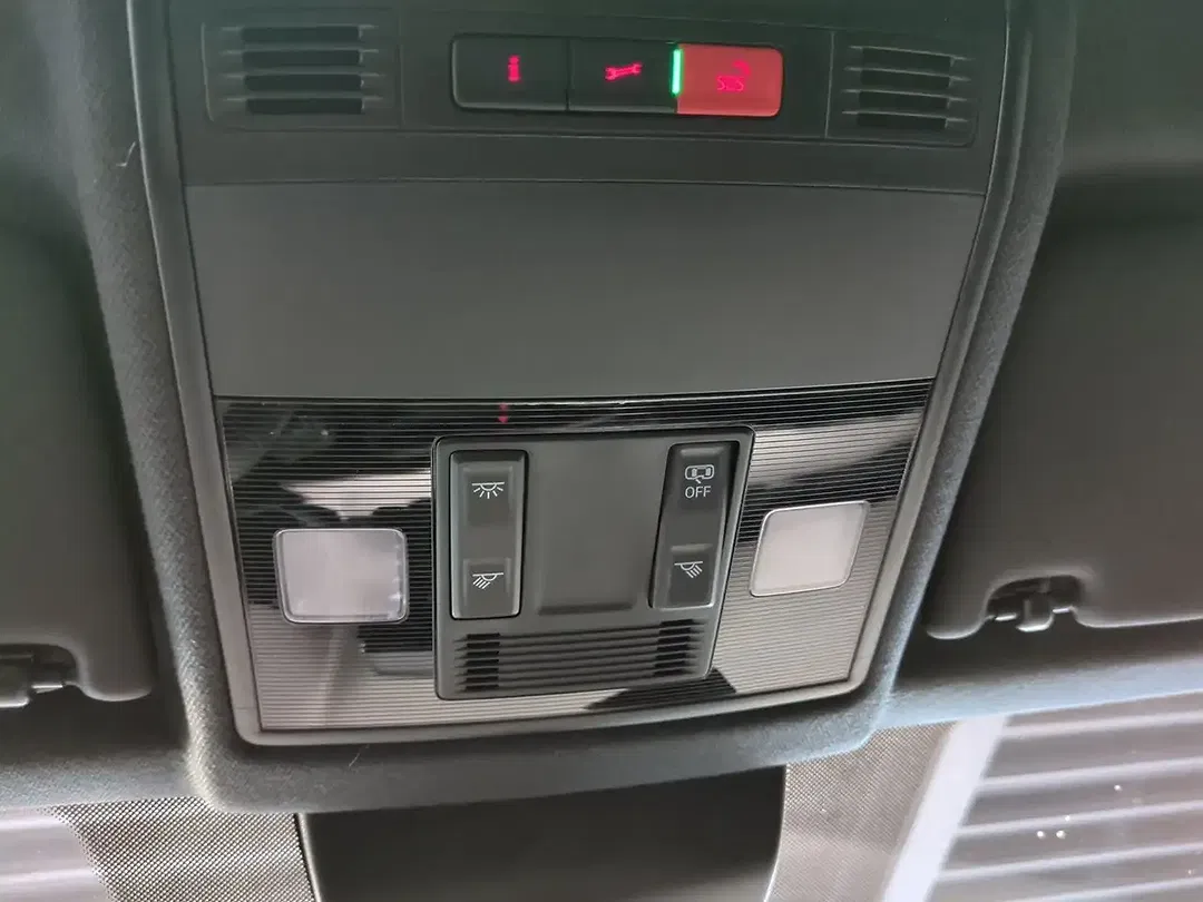 SEAT Arona 1.0 TSI DSG AUT FR - Thumbnail 12