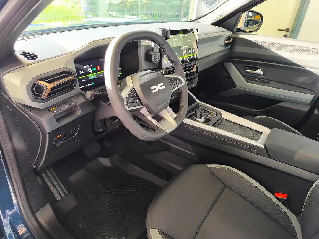 Dacia Bigster Hybrid - Thumbnail 12