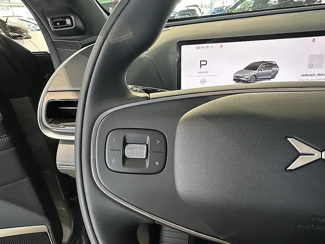 Xpeng G9 AWD Performance - Thumbnail 10