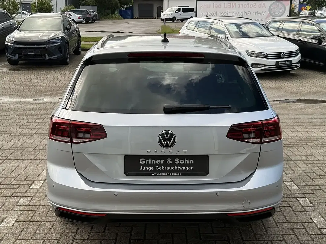 Volkswagen Passat Business - Thumbnail 7