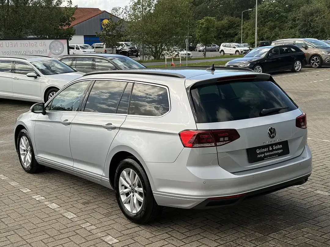 Volkswagen Passat Business - Thumbnail 8