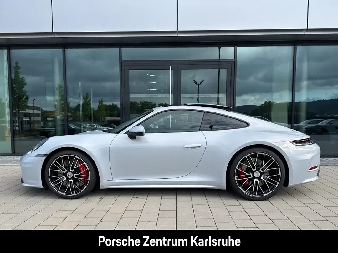 Porsche 992 Carrera S - Thumbnail 8