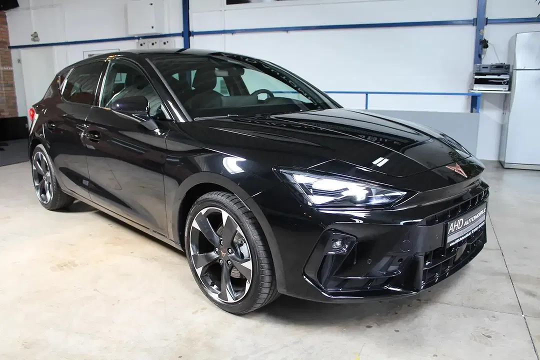 CUPRA Leon 1.5 eTSI DSG - Thumbnail 1