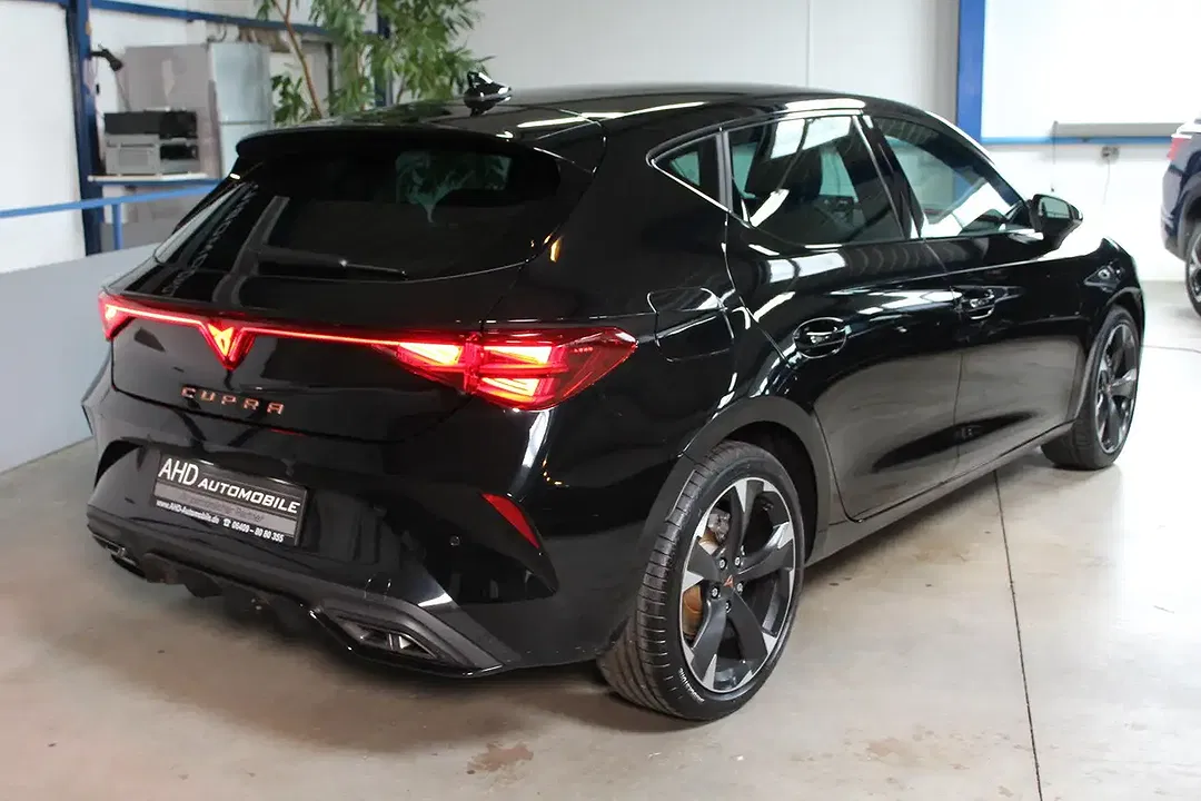 CUPRA Leon 1.5 eTSI DSG - Thumbnail 4