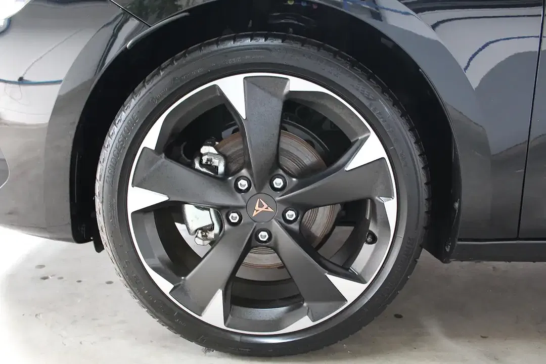 CUPRA Leon 1.5 eTSI DSG - Thumbnail 8