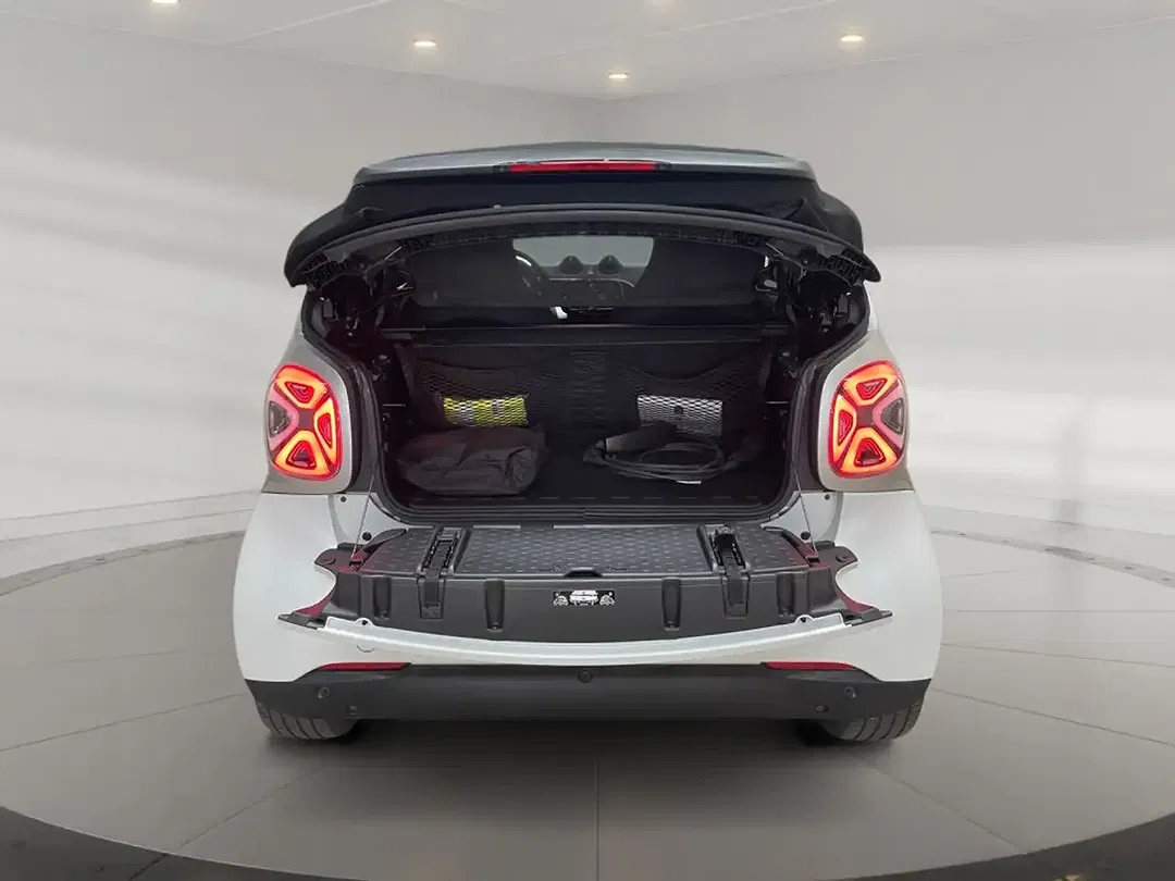 smart forTwo - Thumbnail 12