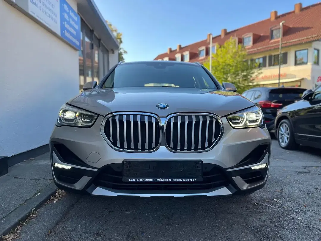 BMW X1 AUT xDrive xLine - foto 2